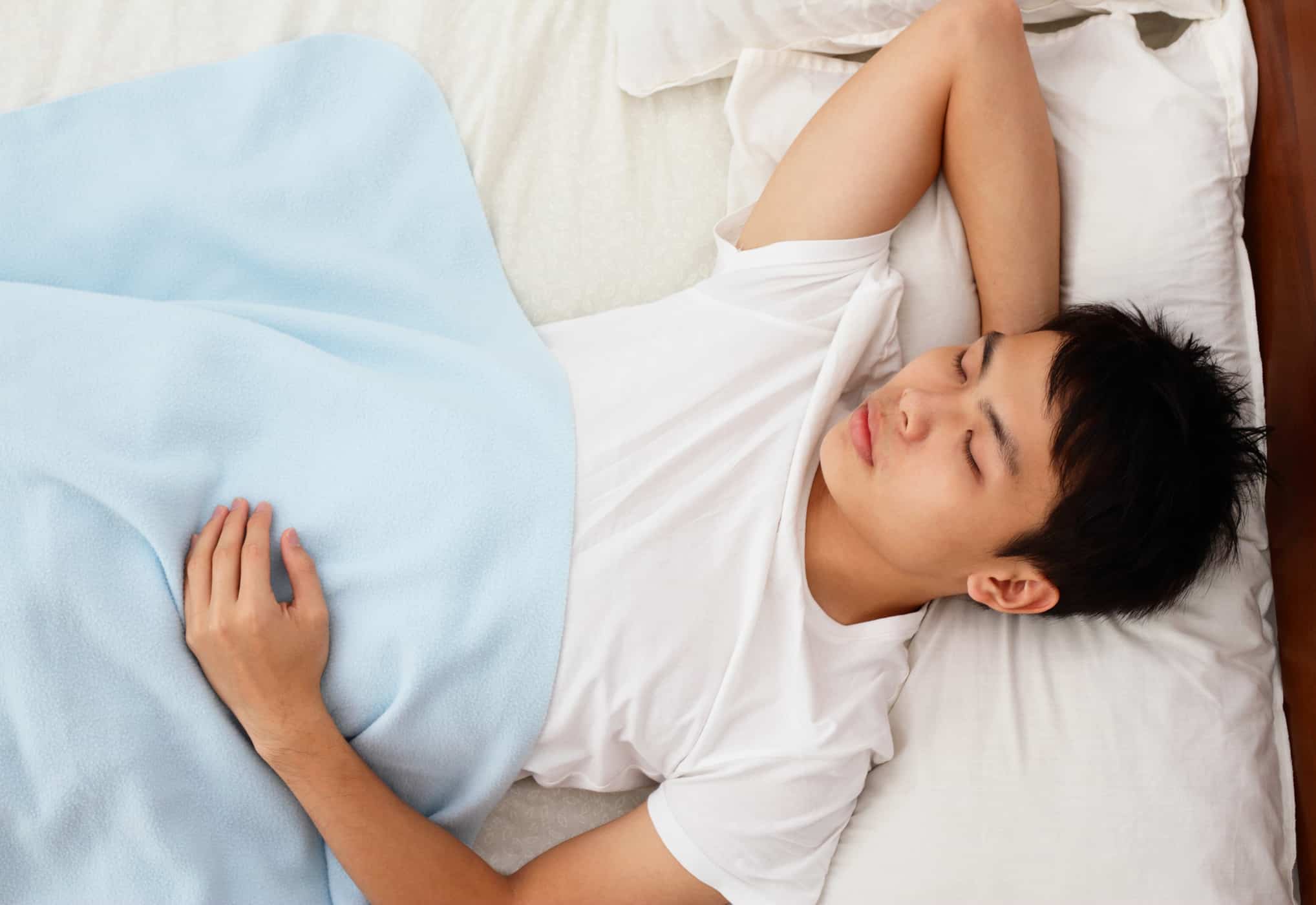Schlafposition beeinflusst die Verdauung