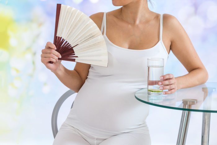 Überwältigung der Hitze während der Schwangerschaft
