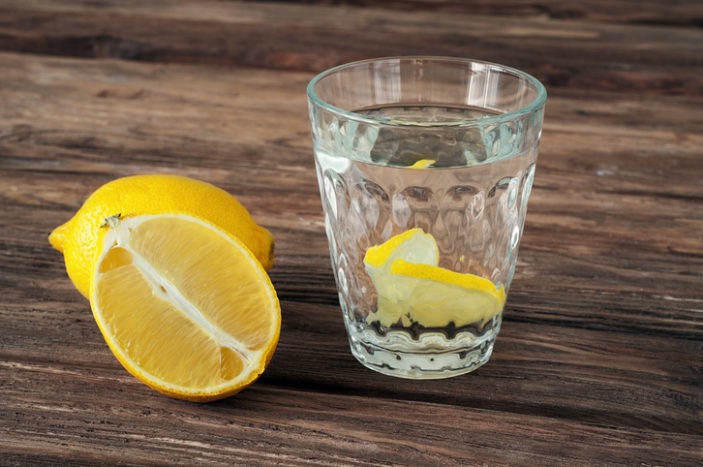 Zitronenwasser für Geschwüre