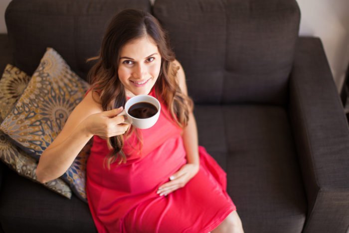 während der Schwangerschaft Kaffee trinken