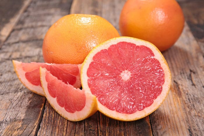 Die Vorteile und Risiken von Grapefruit sind