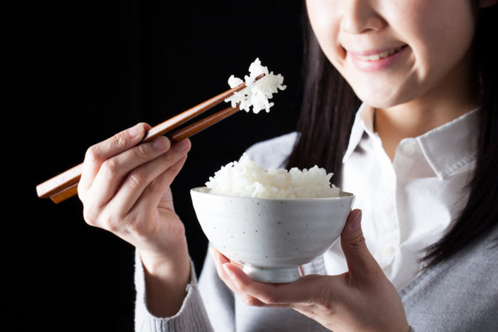 essen Sie weißen Reis
