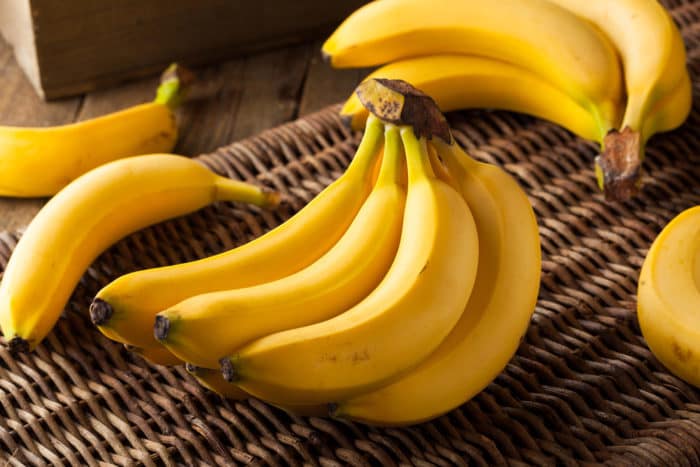 Bananen essen kann Verstopfung überwinden